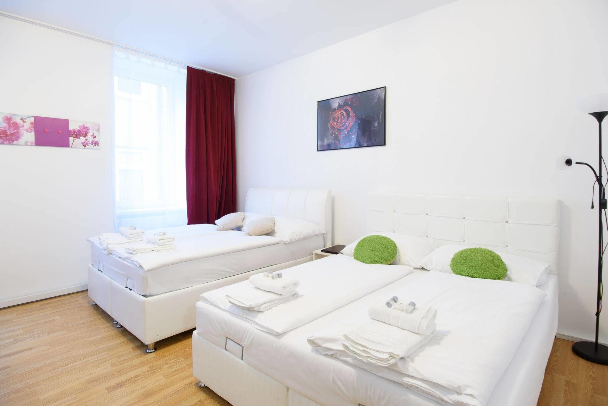 Royal Resort Apartments Belvedere Wina Bagian luar foto