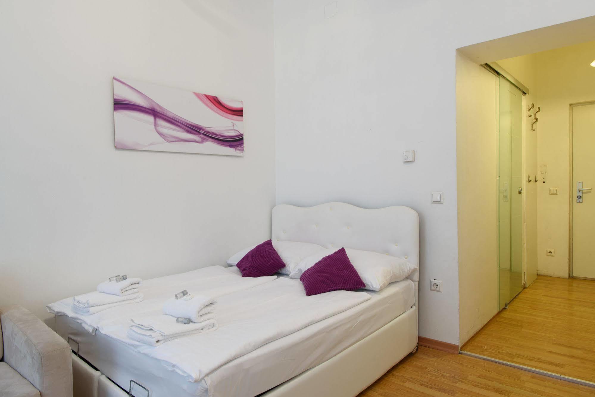 Royal Resort Apartments Belvedere Wina Bagian luar foto